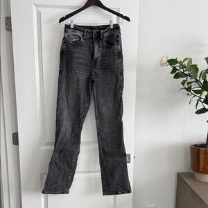 KUT Size 2 Only Worn Once Washed Straight-Leg Jeans